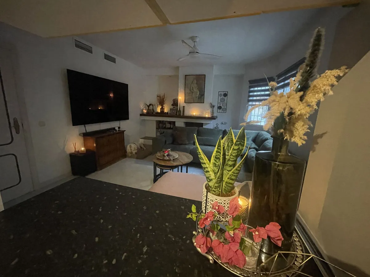 7ba2e0df-b0a4-4c8b-a271-df86a65cb9ca