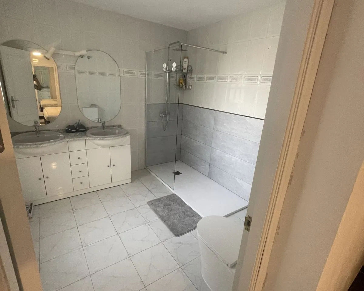 9deed923-b5b6-446d-8f2d-8f368bbd704d