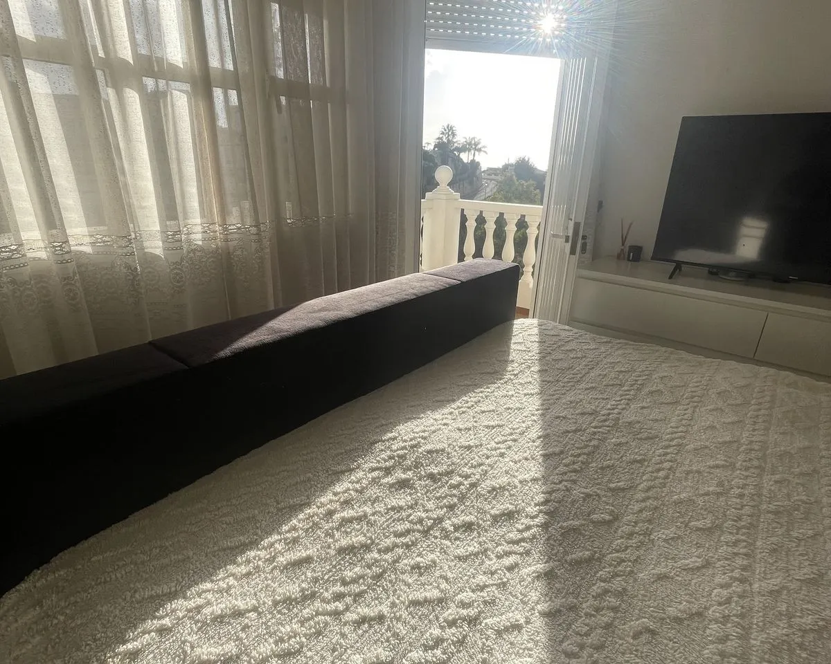 ed98096b-44b9-438e-b8c9-1d46bcf7e9ed