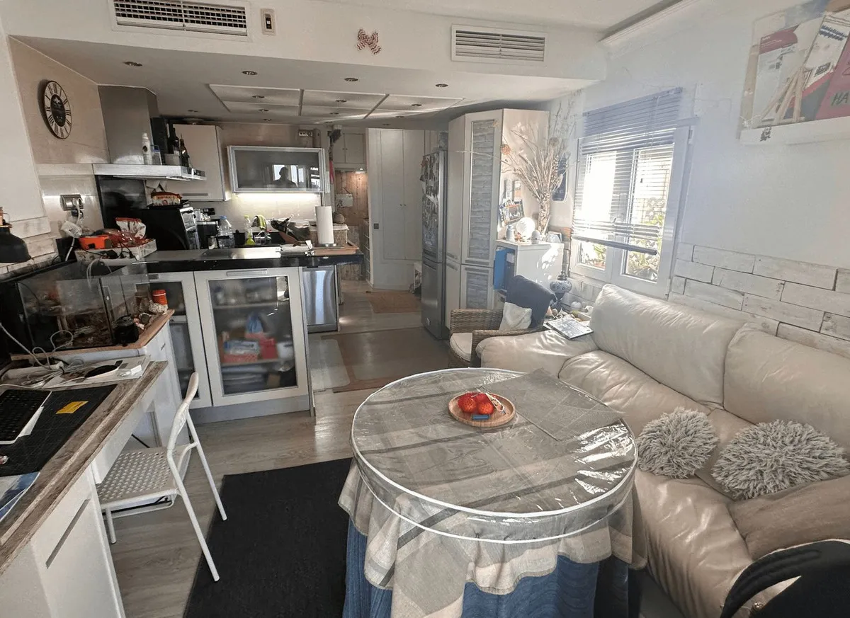 18f79060-262e-41d7-9cf4-eba57ab6411c