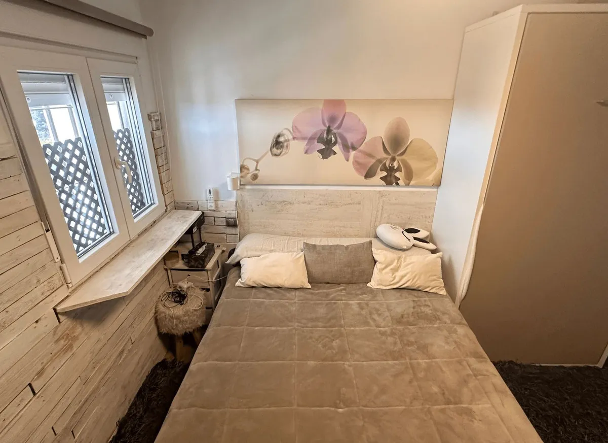 c6076e2a-1798-4853-b089-76094f7dca0b