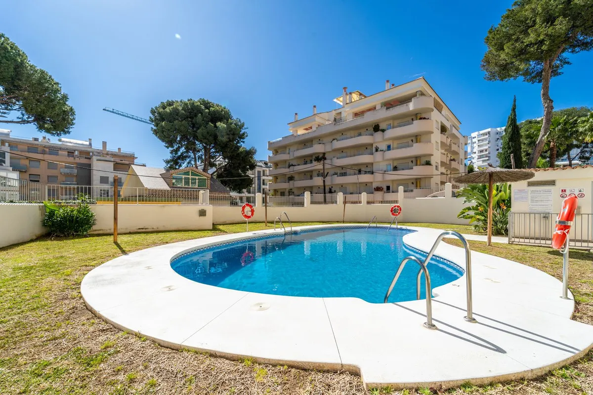 1a2688dc-a626-4a8b-ac27-ffc18ad1e513