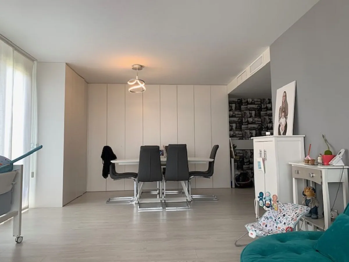 afafd567-b6d8-434b-9d97-673747c76c89