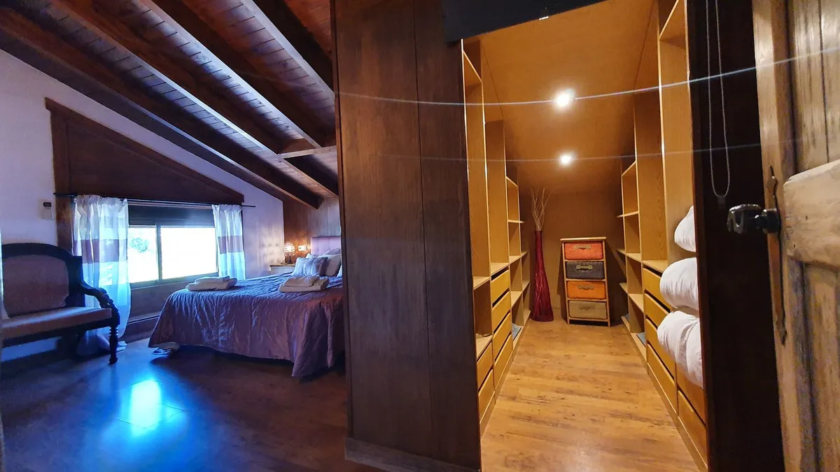 7a2ab64c-2c49-486d-8270-8d4f9374dde6