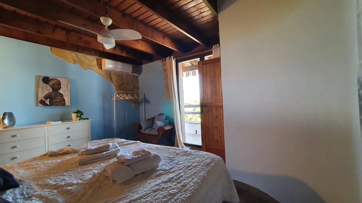 8e9db5e1-ff3b-49ab-a1dc-7487c2199e28