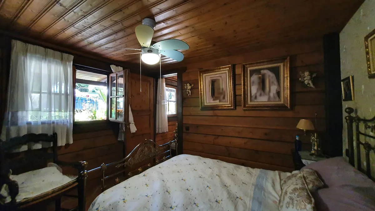 cc4889bc-056b-4a2c-bfc4-88594ea0719e