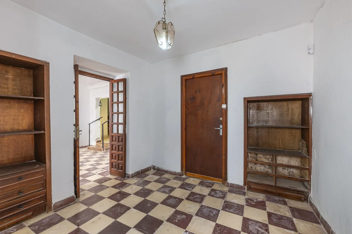 332908a5-b5ef-4717-a0f6-15ee7717752e