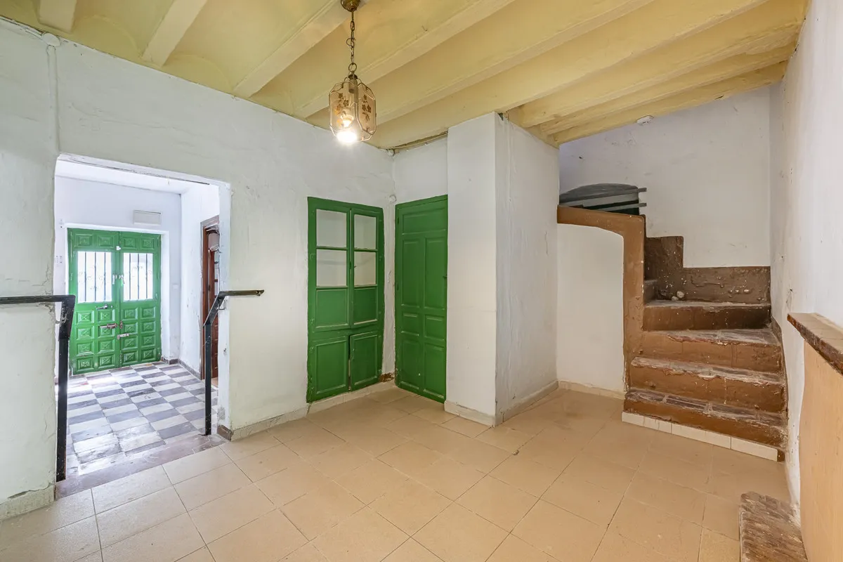 5cfa8008-d693-4db8-a5b3-773b5178f394