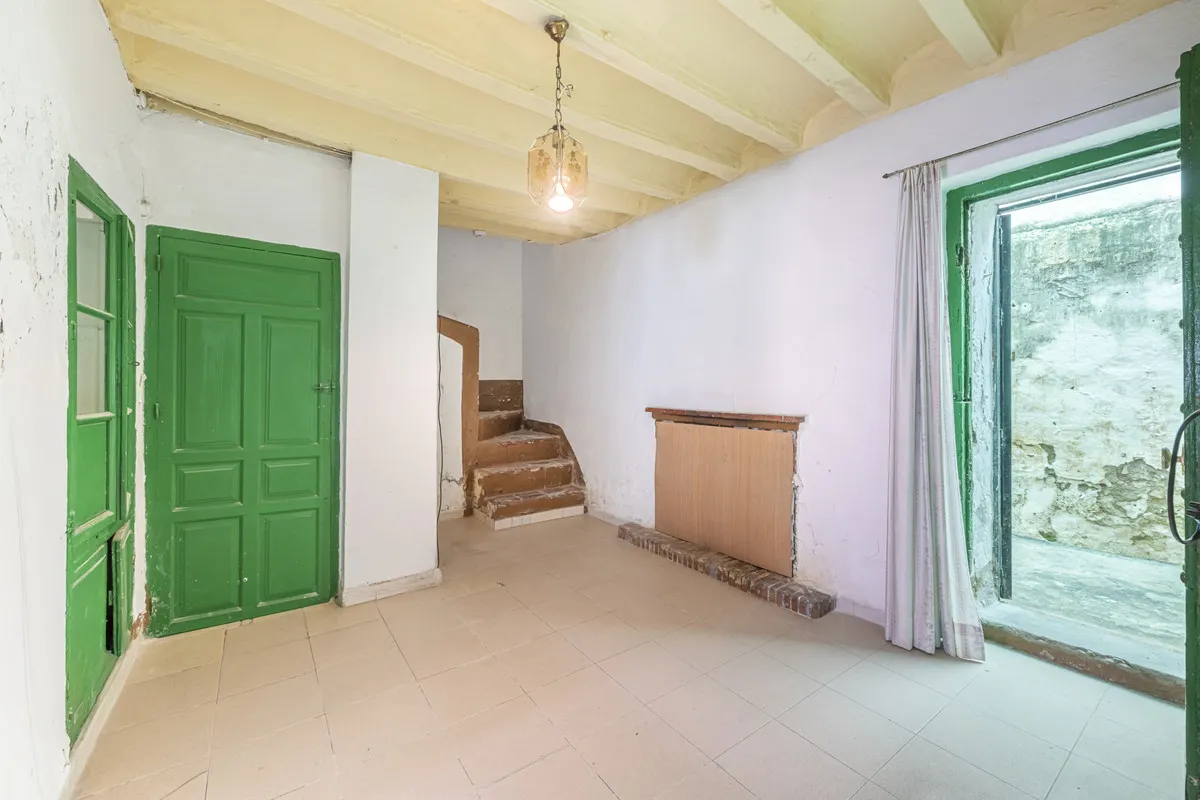 7a6cc6f7-8b68-4763-aafc-13ec86778777