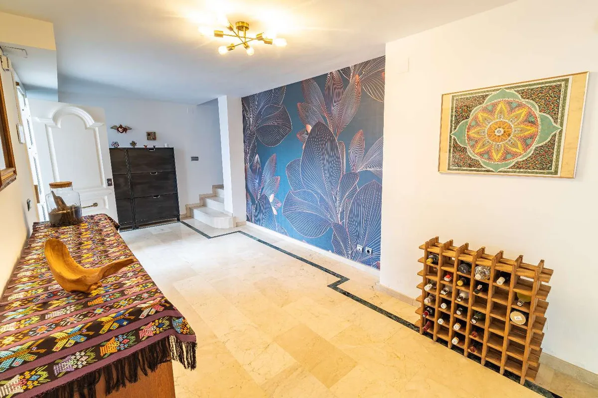 04225534-020d-4dc9-a36f-bb5e0a5a8f53