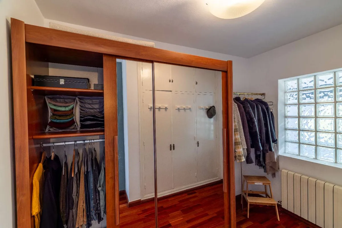 2eaec87a-0800-4e7d-b866-49924c02d26e