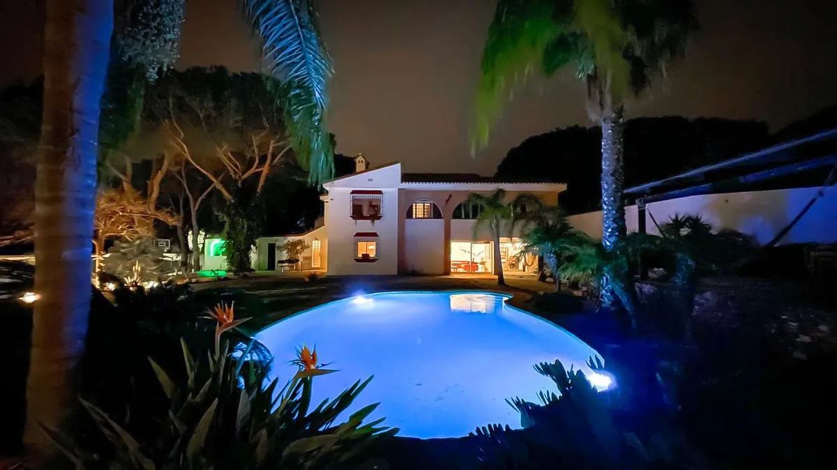 7a716c61-0f27-42b0-8fba-e8a90bd3a564