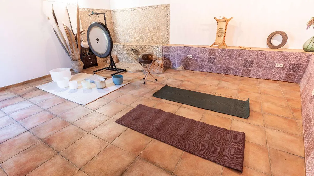 bcd98788-14df-42ff-9dba-4ef796bfa5ad