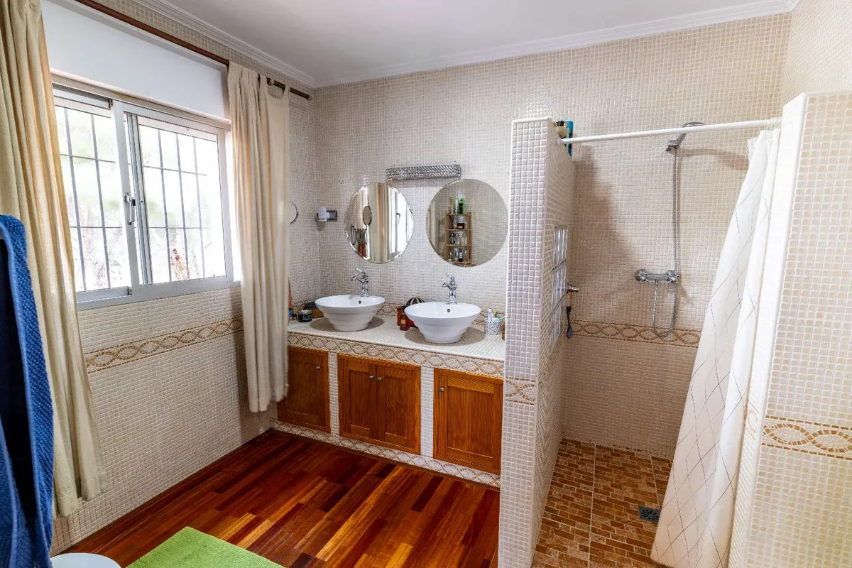 c71abc8a-1126-47c4-9c03-40ef54d706e9