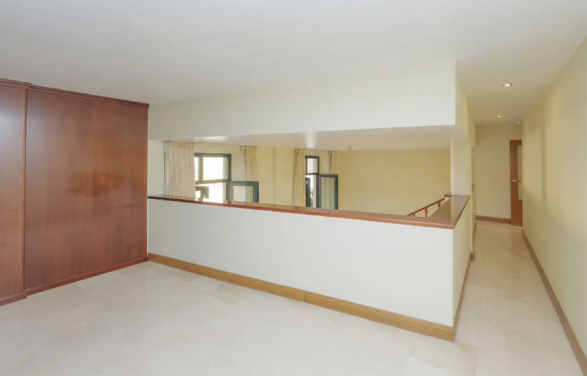 1b15ff15-4e88-4f64-af4c-b2da96c8555c