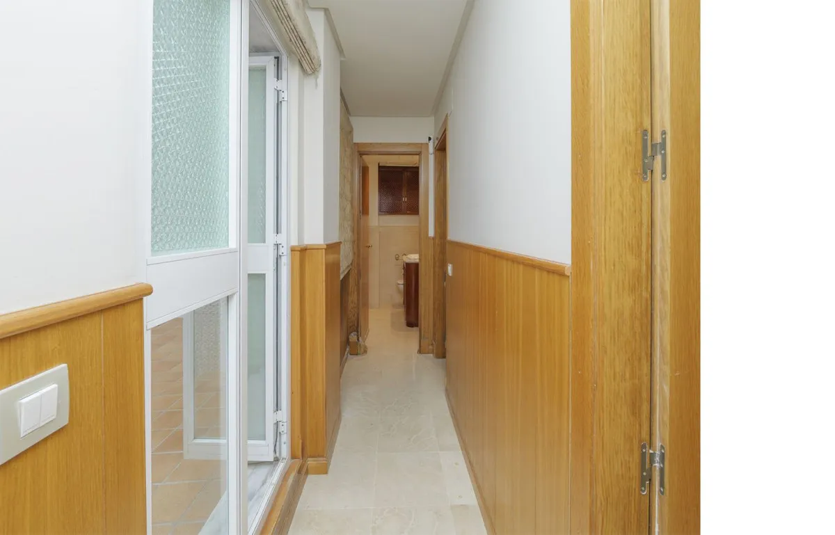 7e99340f-c9a7-4c99-b302-ba3b49301877