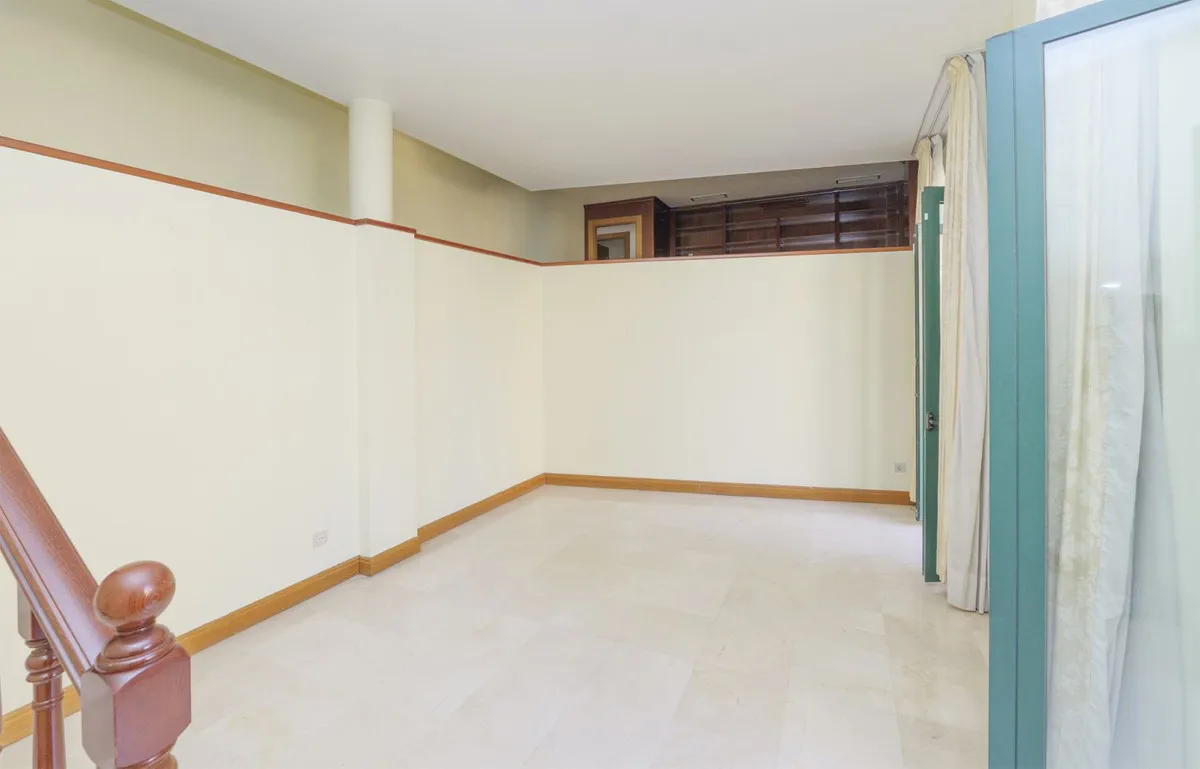 b1e8f64d-1a86-4e6e-b242-7f06751bb2fc