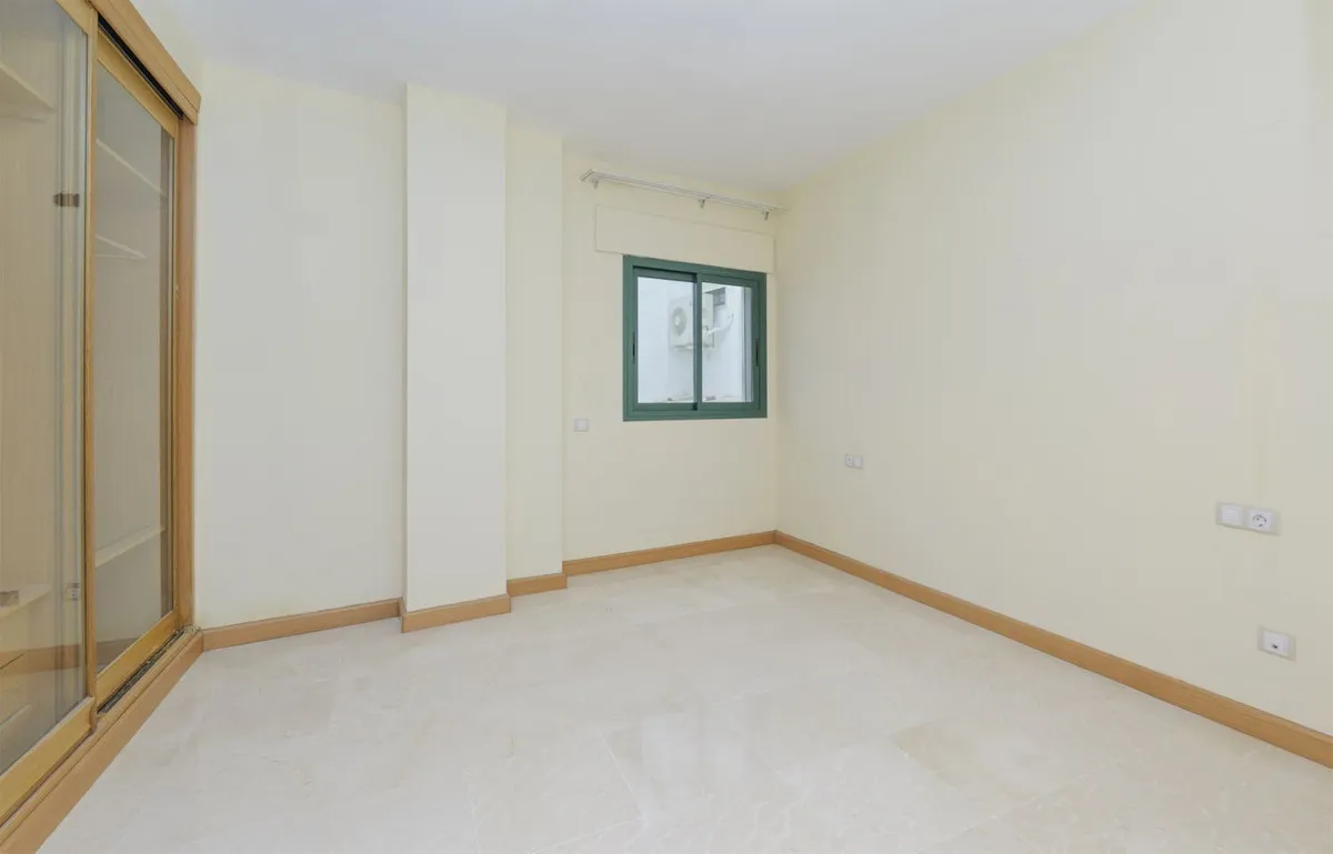 e7110c64-30fa-4560-8033-7f53f03e805e