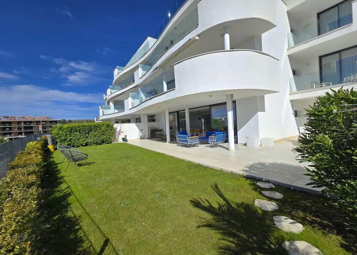 3356880b-818a-422e-8bce-d201b102ad7b