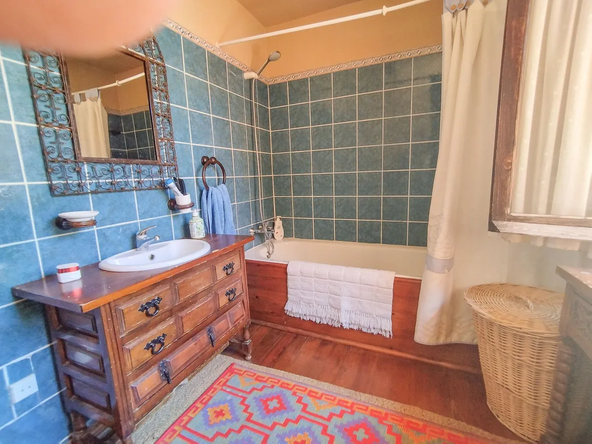 3d158353-c5b9-4381-b596-8b77330a44f2