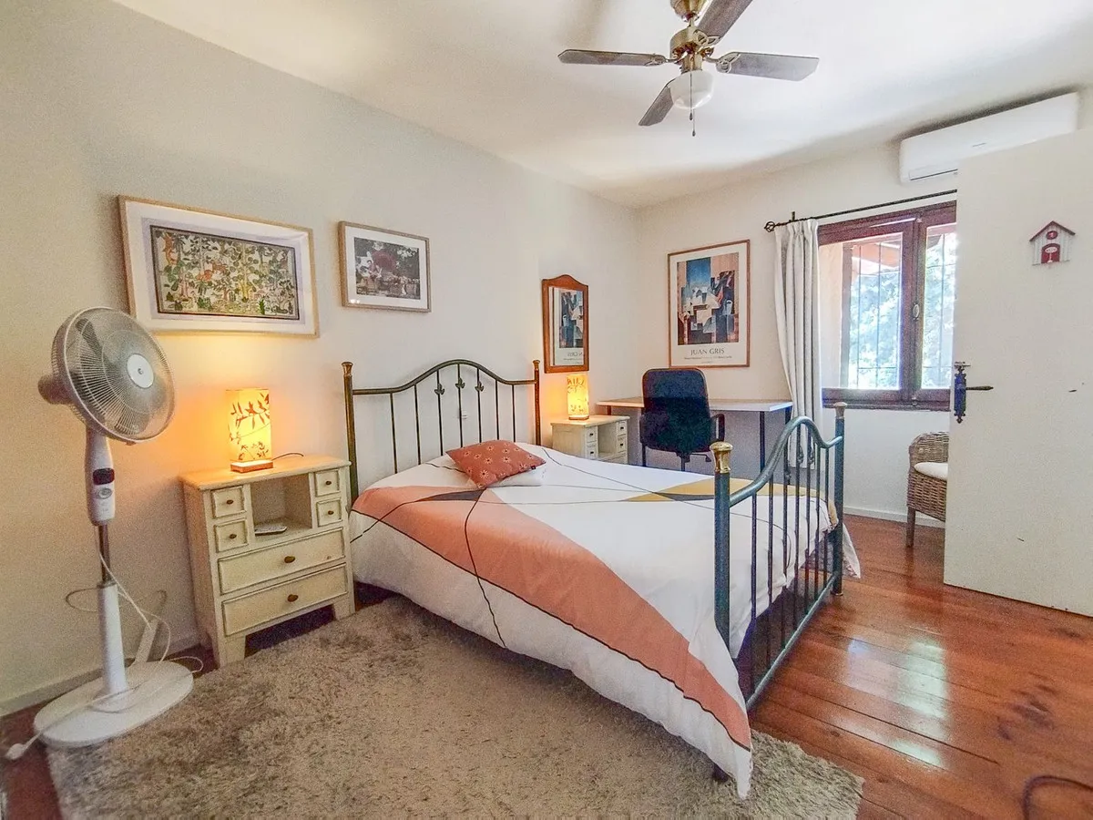 92150911-ac34-45fc-b14c-948cf6d23dcc