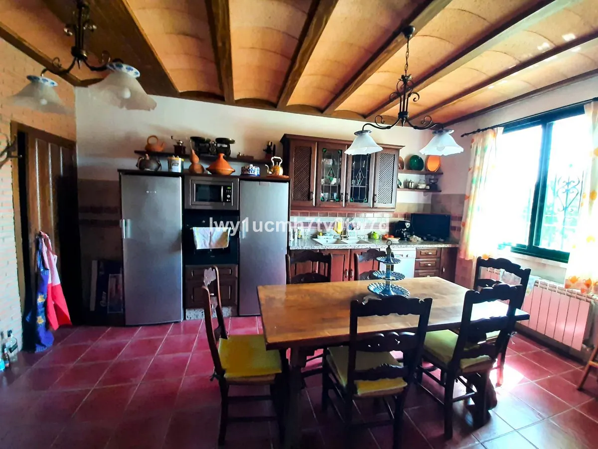 91e0012d-1de8-4c35-8f25-461ea41526b2