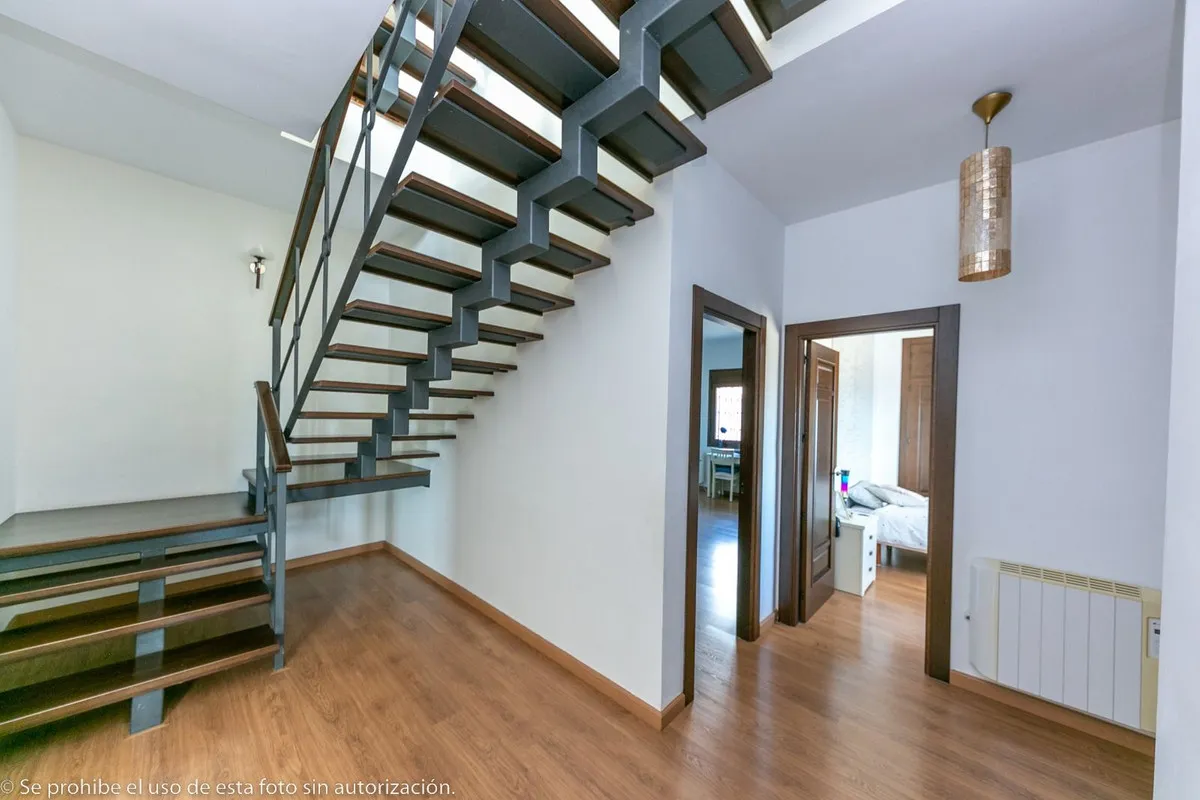 afe1fa25-84b9-48f7-acfe-53b47a3b5485