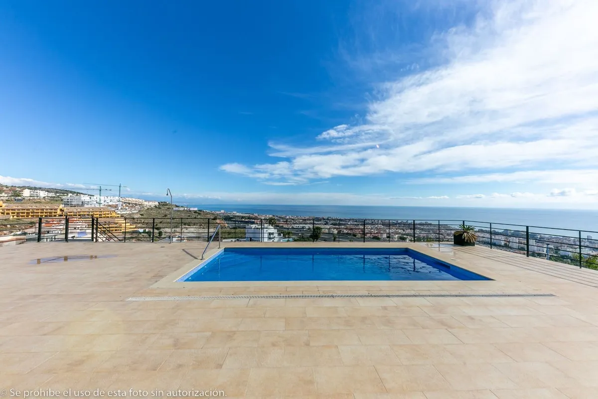 cc99362d-ddbb-4e10-8db6-1455db75011d