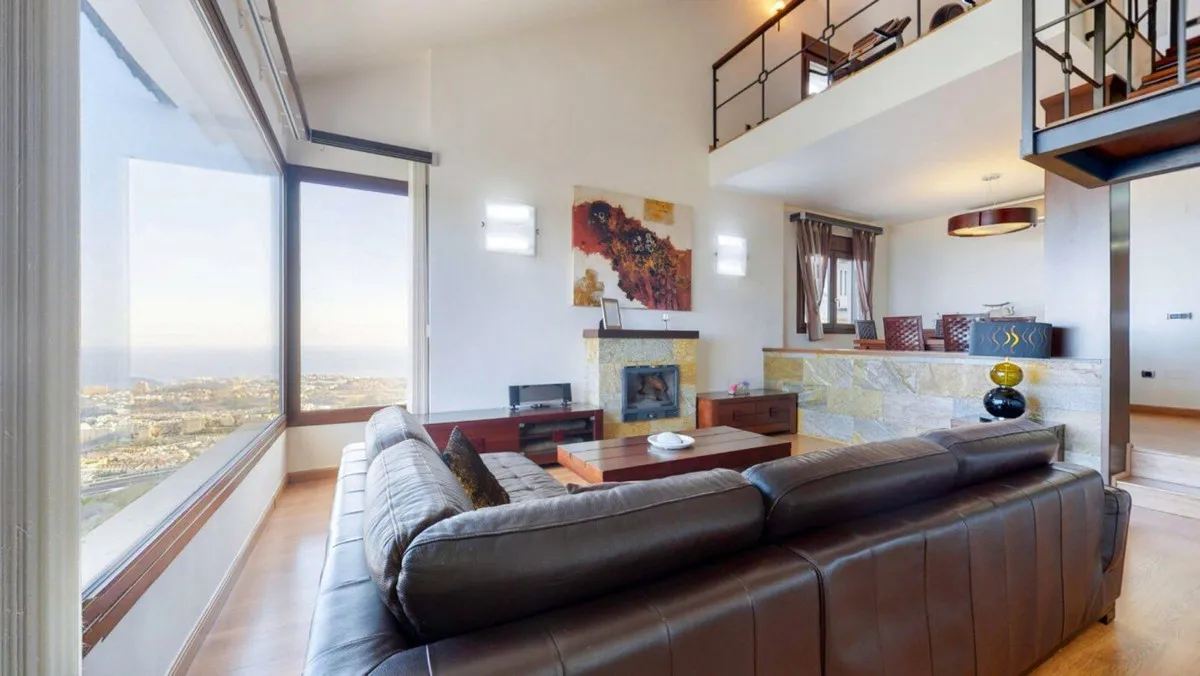 fd78ce94-6c1f-40f1-a75b-106cc537fba1