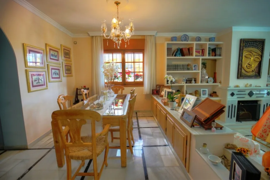 6f3e2046-343d-4c4e-b557-a55c69033d0c