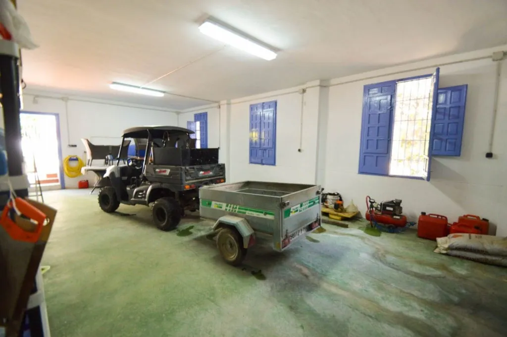 285bf0e2-ba8d-4967-a1eb-3f4400708694