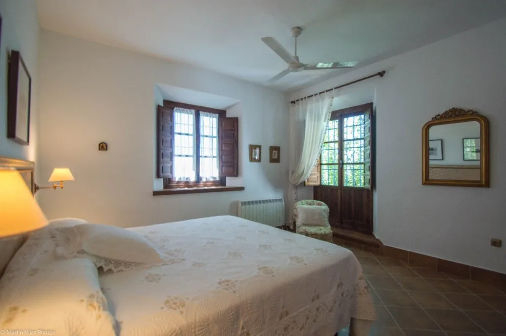 29505de9-630c-4eef-9eef-6d95056cad17