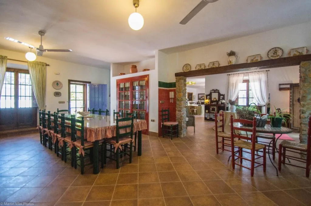 3d346d2b-593a-4920-92b5-7fa42276a3af