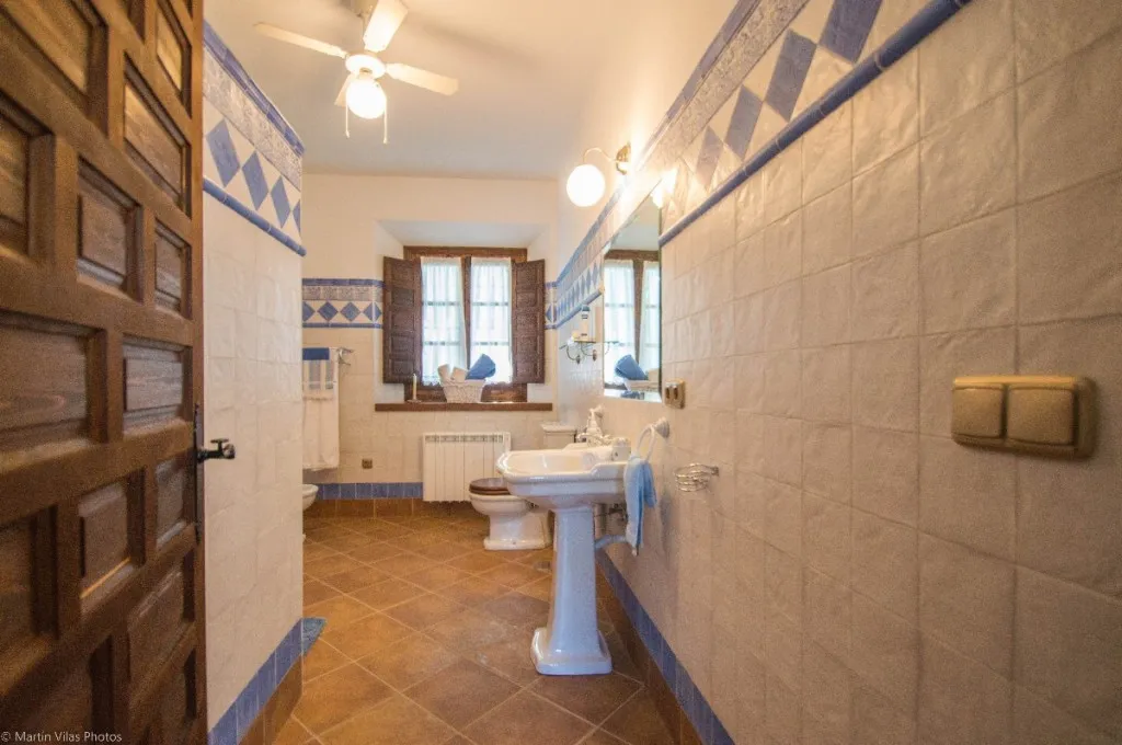 fb33993e-366f-43bc-be47-dea97732ccb9