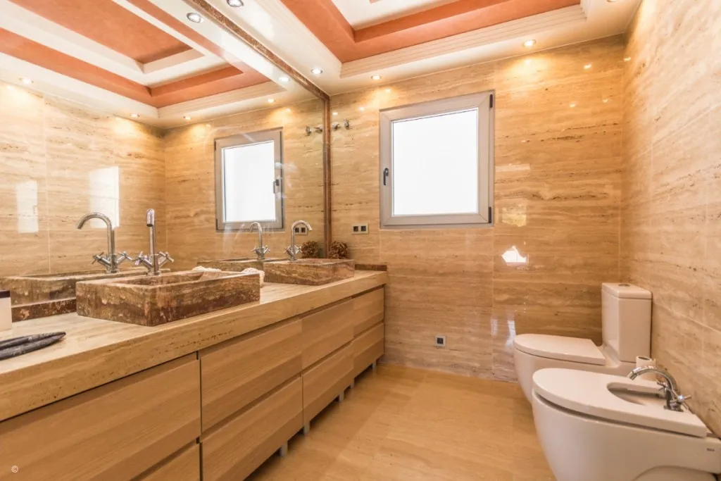 45d941f4-cfcc-4883-93bd-5bde2cad75dc