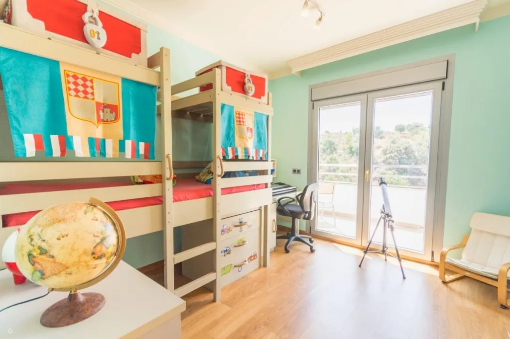 4b000f10-fdbf-4471-899d-36dcc71da92c