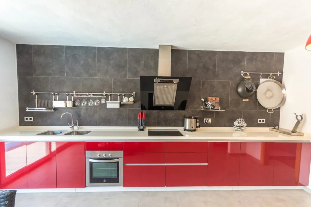 5ef0ca4b-dde1-46ff-befa-48339868b2e4