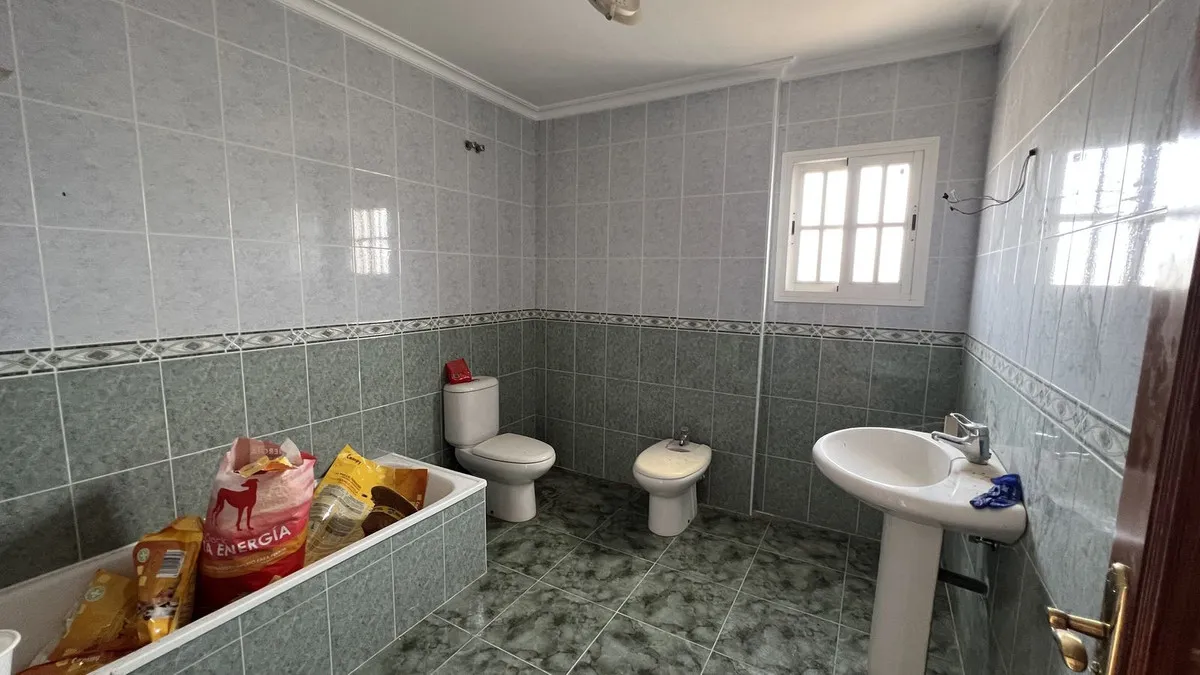 05131af5-9970-4c1c-b992-0a2c55589aee