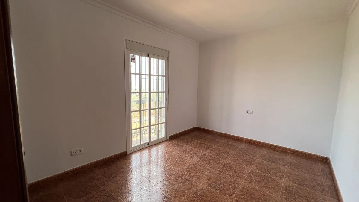 4f9499e9-92f8-4c3f-8a3e-32fb05e52f83