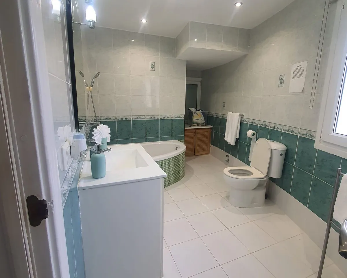 3ea1787f-2535-4538-832a-9c05f2abc745