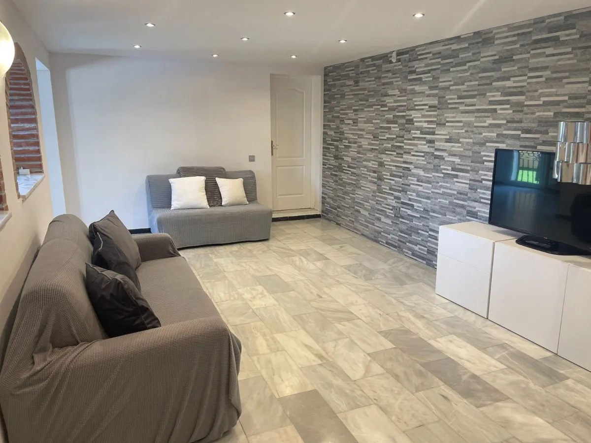 f17514be-96f0-428e-ac5a-a4b5df6caf72