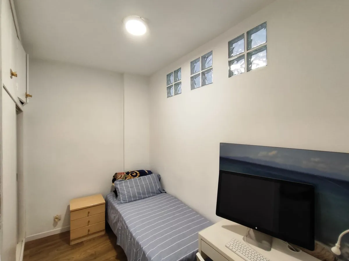 d2ab687b-bd38-42c4-9a26-d4ab67f14673