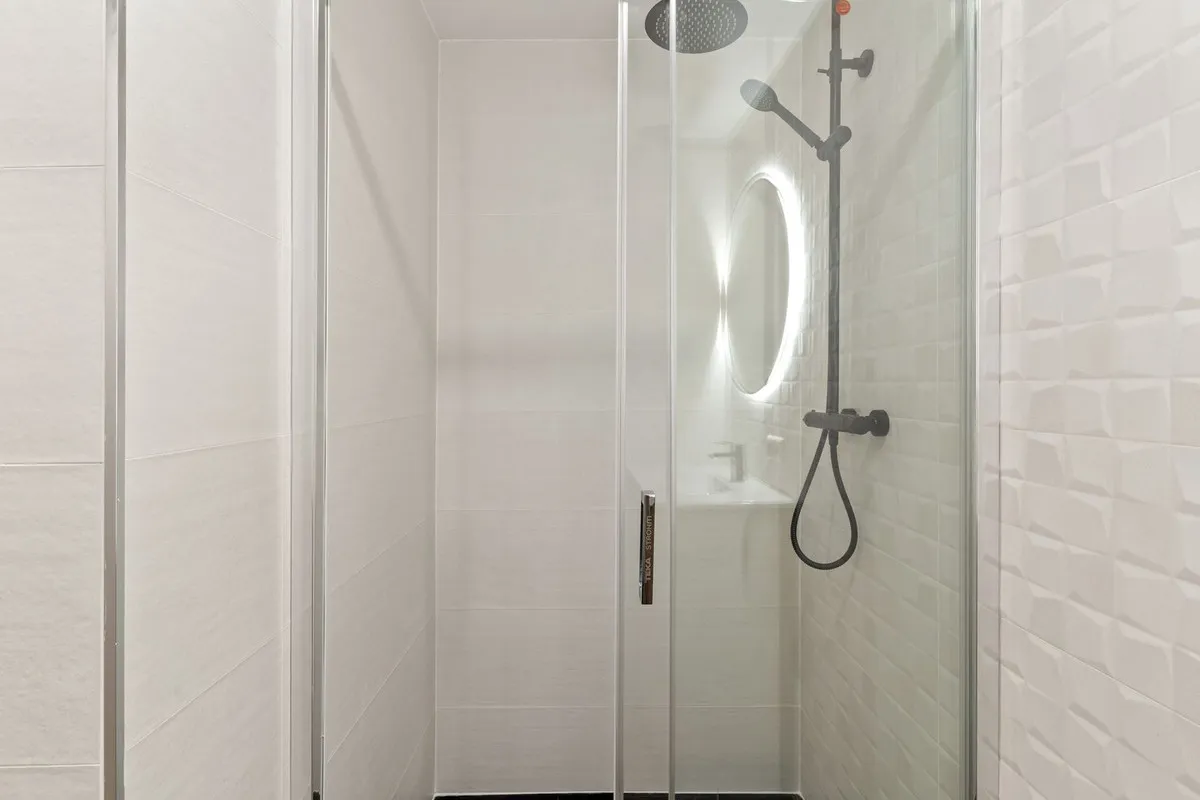 a2f0d10d-2cfb-46c1-8b8c-babd8bd9b7d4