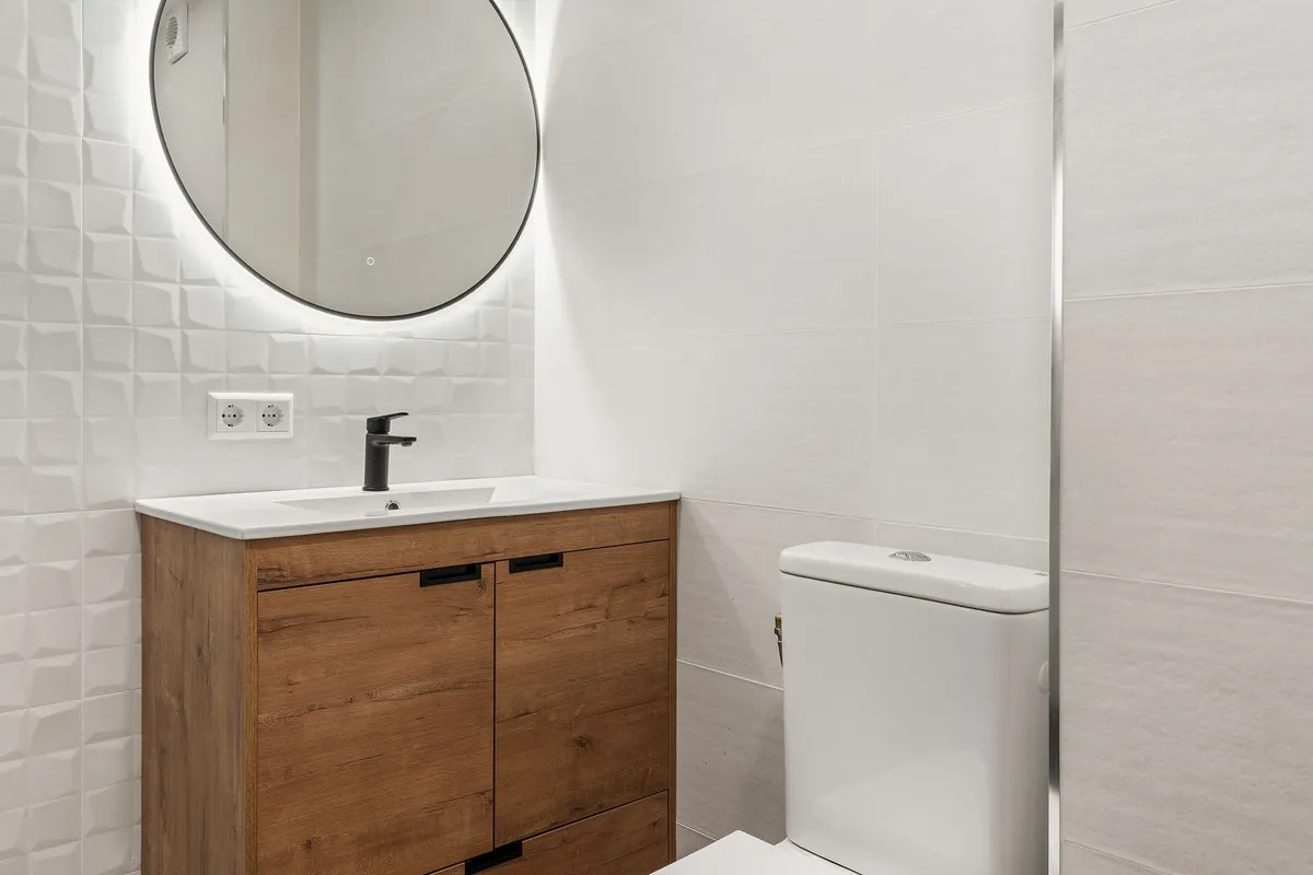 dde2ca1f-b9aa-4200-ab83-b5bccf970958