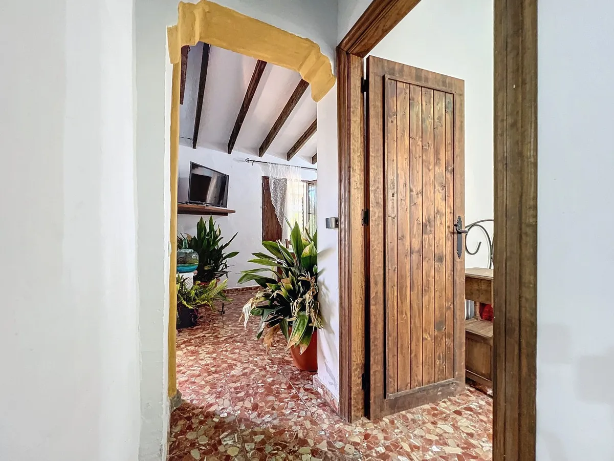 30c2b7fa-5079-4ef0-92b3-26f98b8fc214