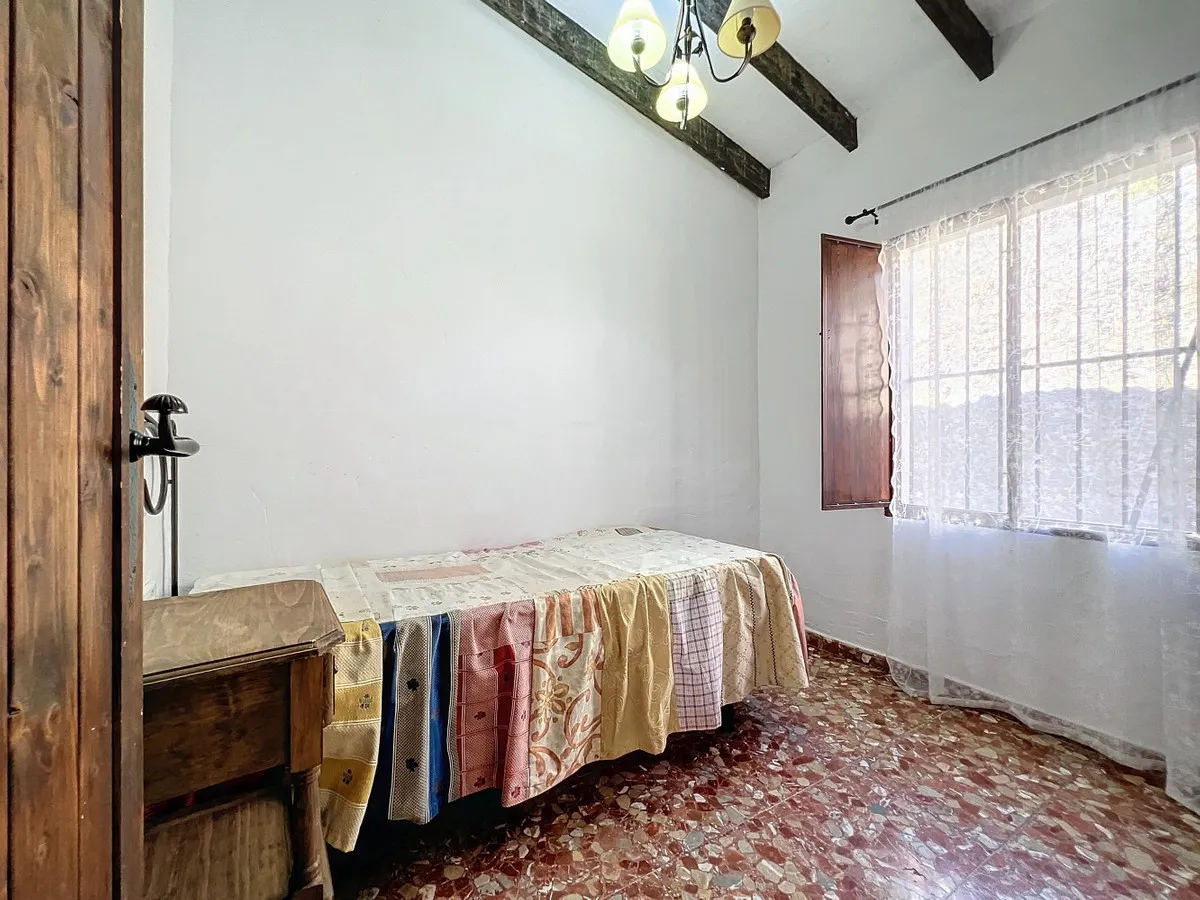 8b0eb907-aca8-40a1-8198-e05a5484c533