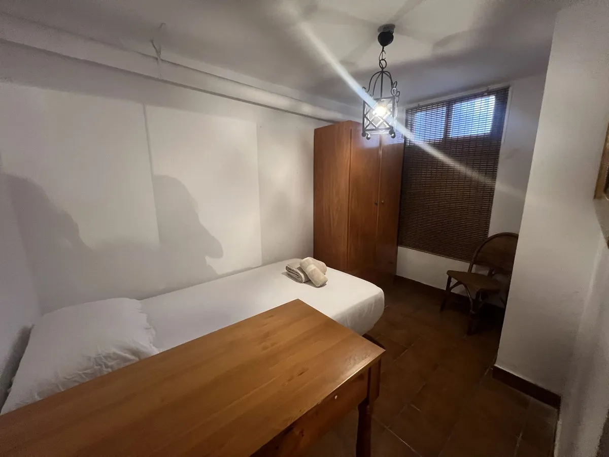 6d75329c-e616-4037-bff3-862b9c83b814