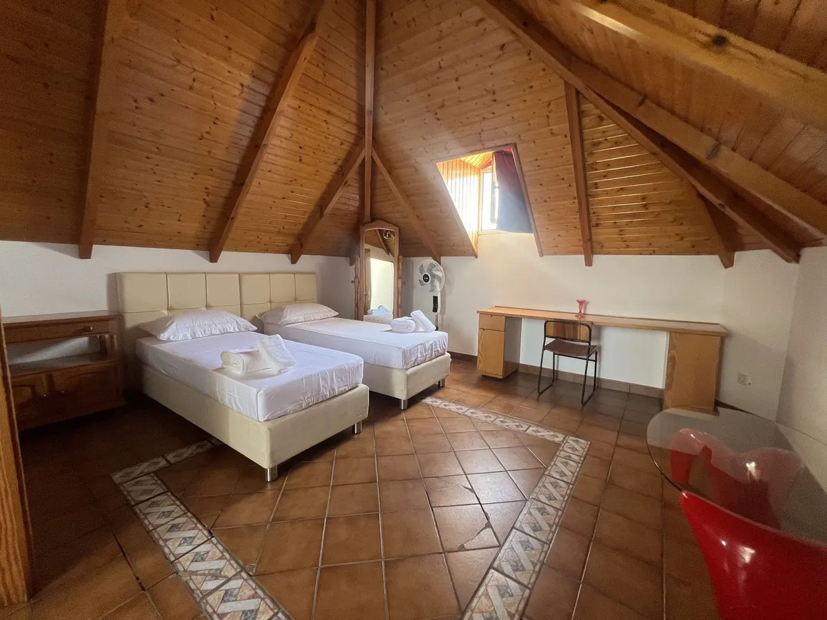 85db6f77-a778-45d2-9250-946288bea144