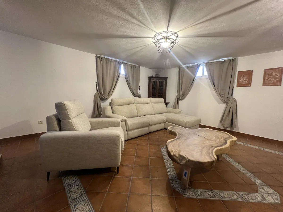 a283f841-da3a-4356-8e7a-03118cc40c51