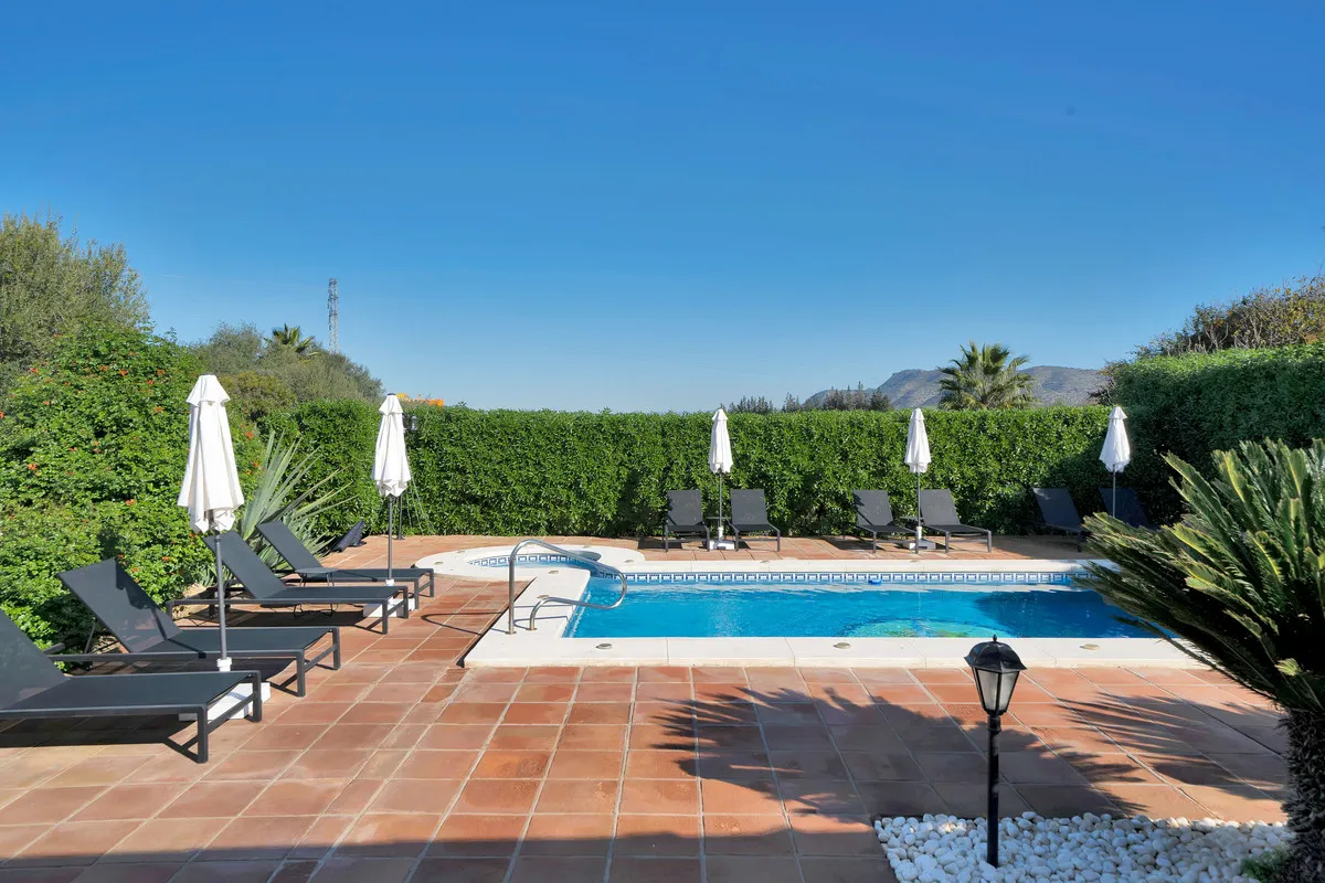 2a16eddc-ae43-46e7-9287-e856df6db96c